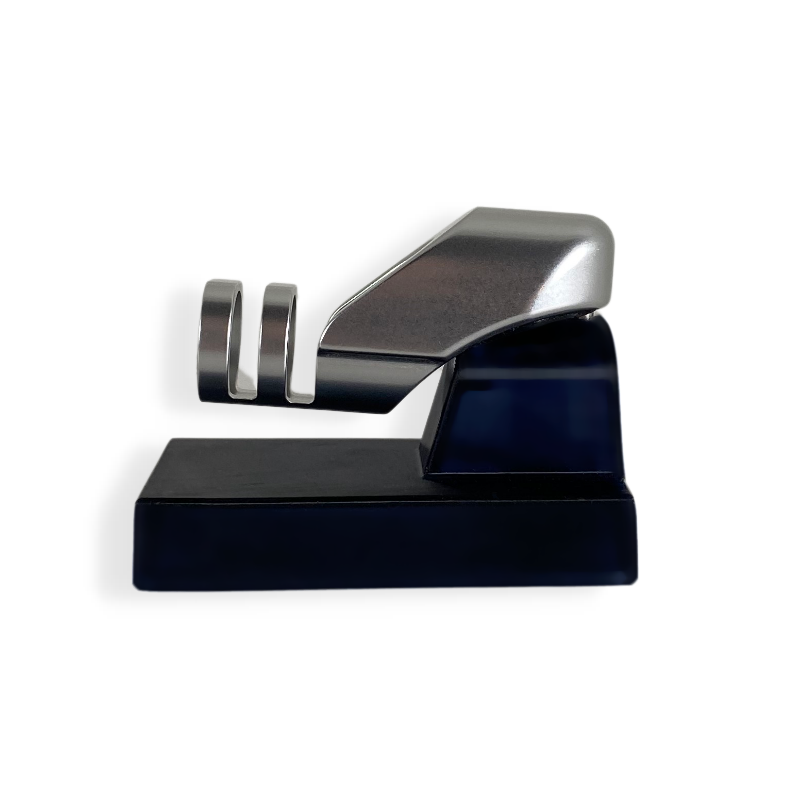 Clio- The Radiant Wearable Vibrating Ring-8