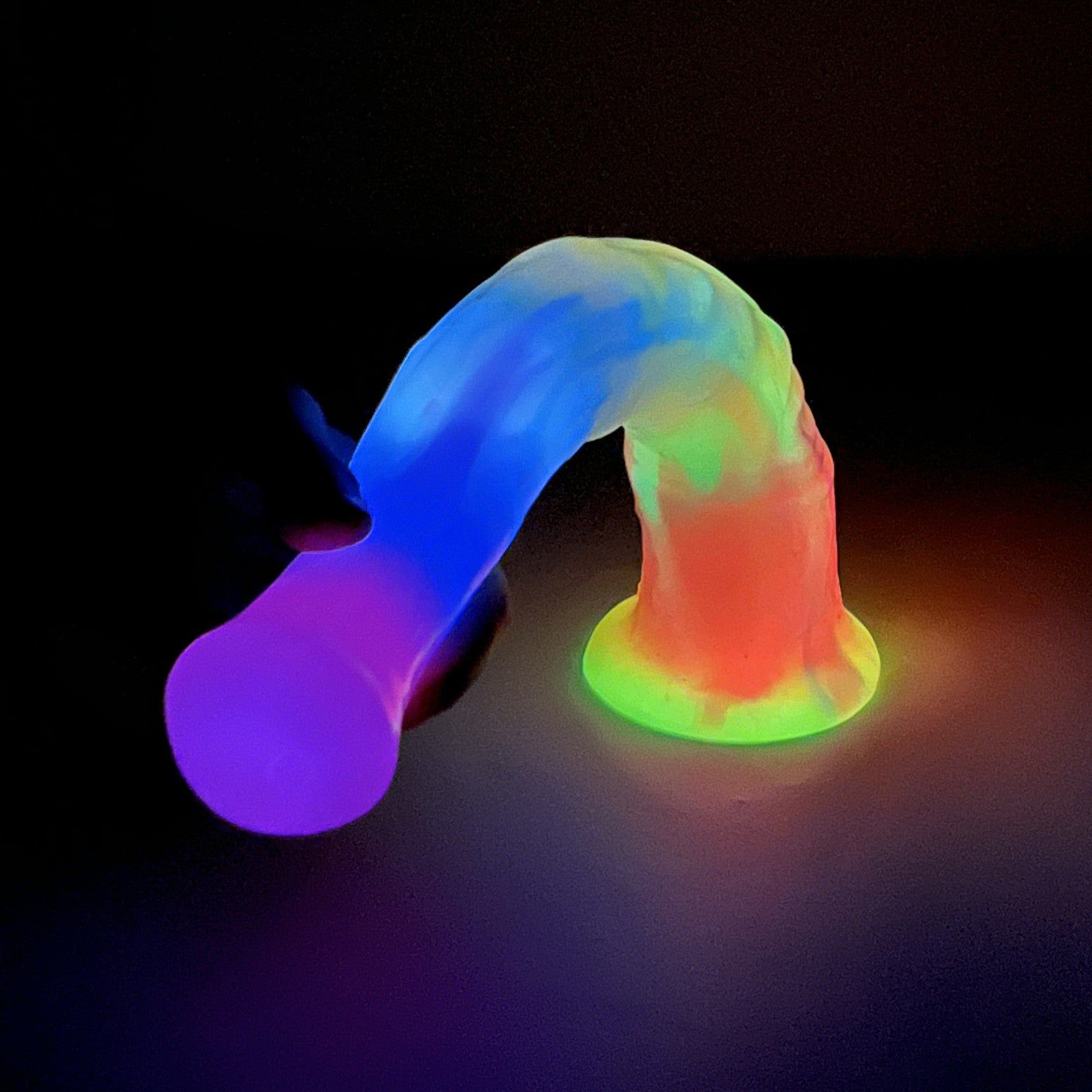 YOCY Silicone Glow In The Dark Horse Dildo-3